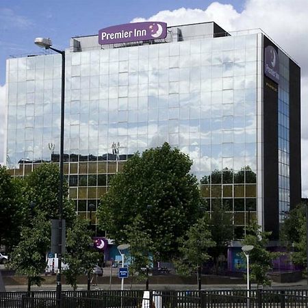 Premier Inn London Wembley Park Exterior photo